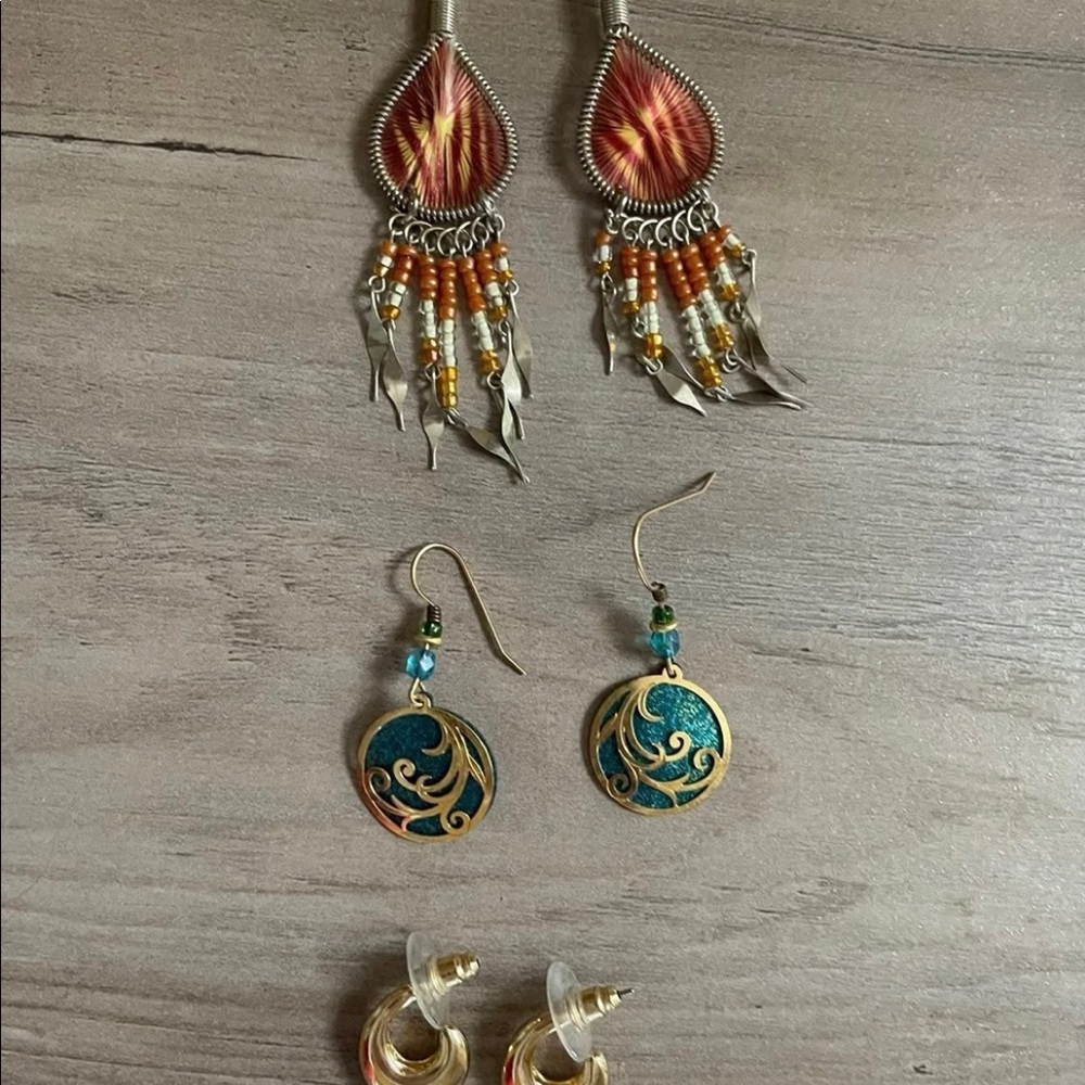 Earring bundle - Picture 5 of 5